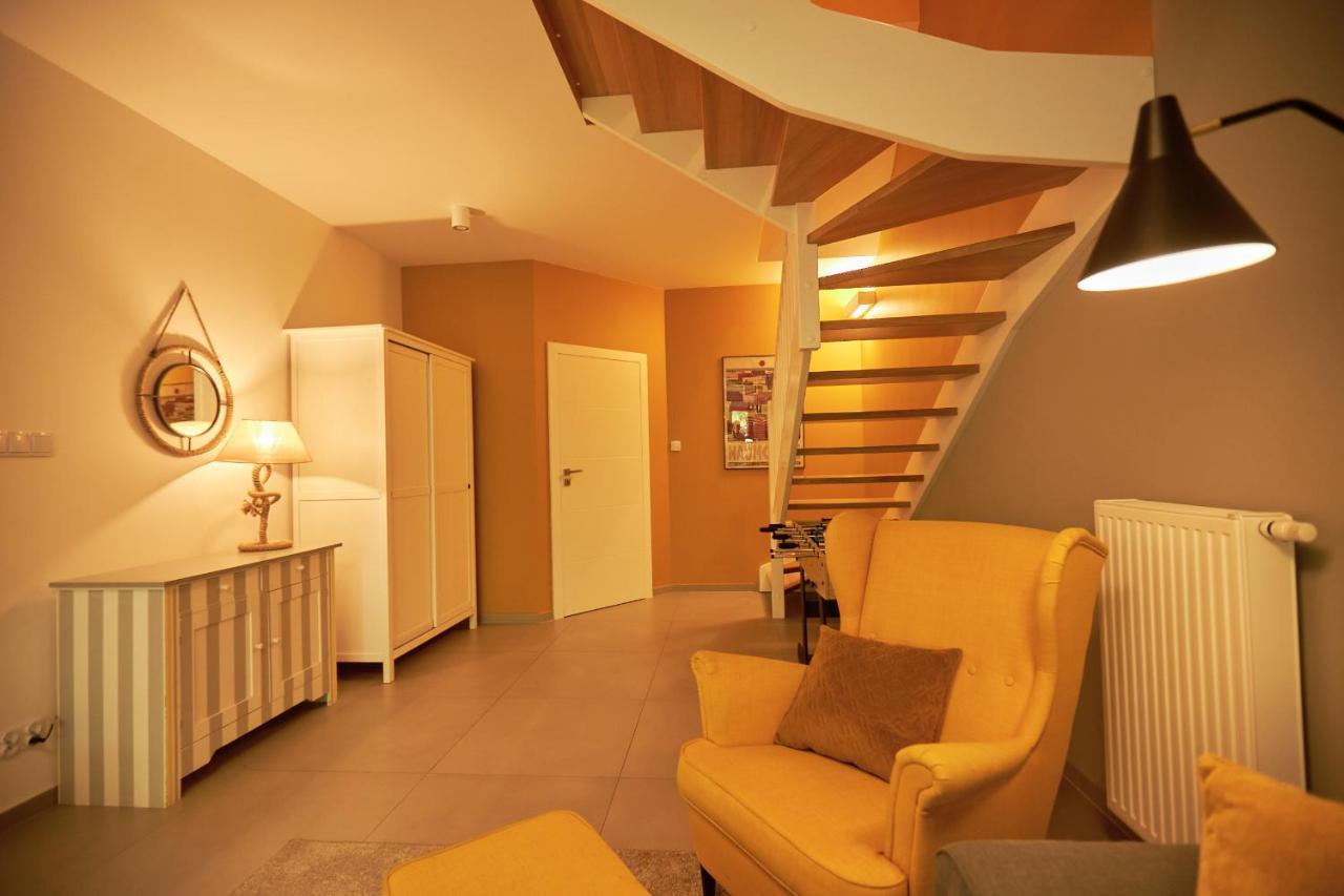 Seayou Yellow House Villa Rogowo  Exterior foto