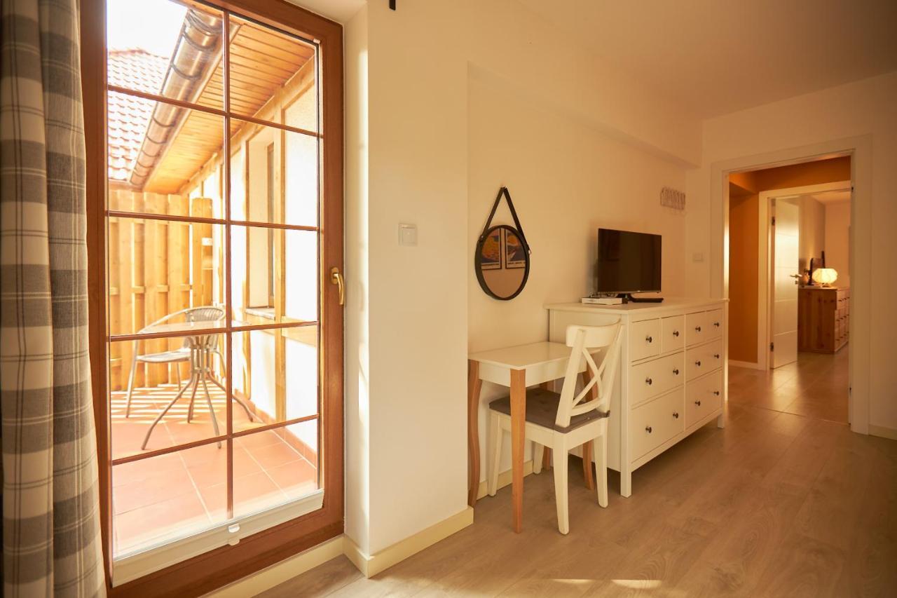 Seayou Yellow House Villa Rogowo  Exterior foto